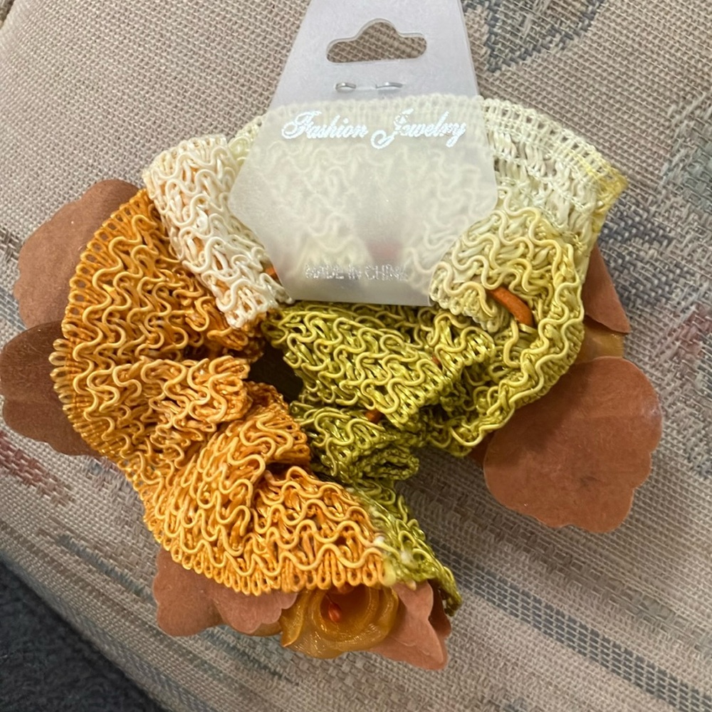 Fall scrunchie brand new